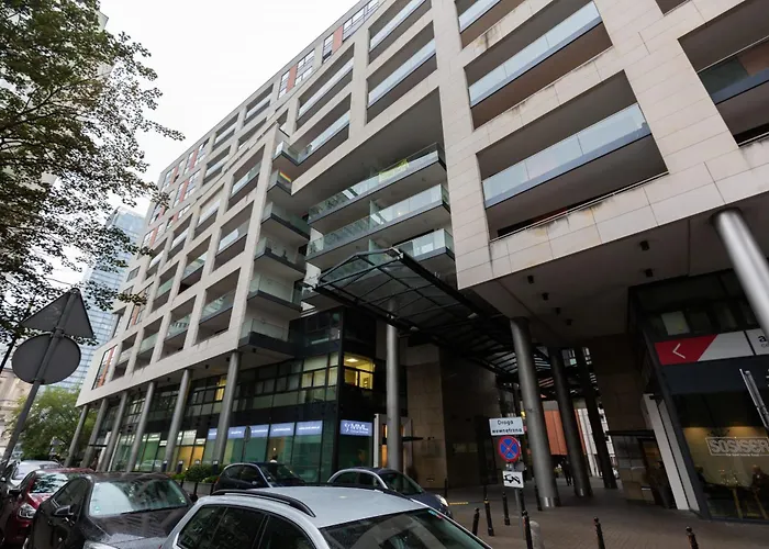 شقة Lincoln Exclusive With Ac In By Renters Prestige وارسو