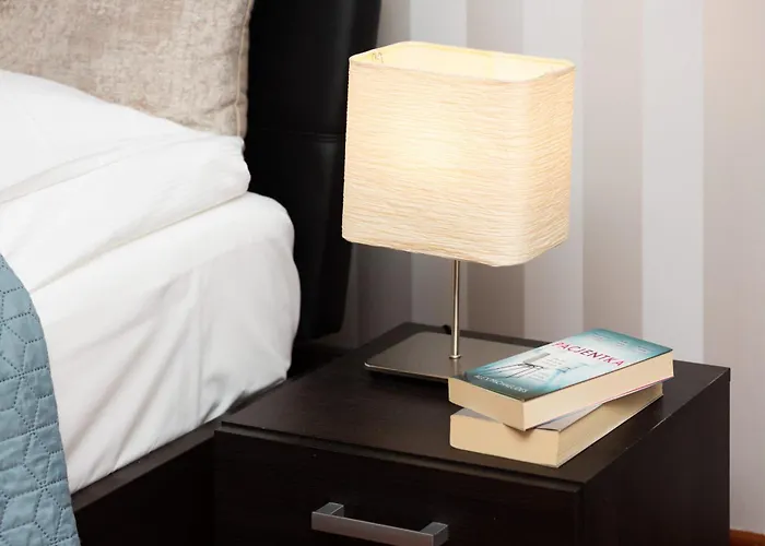 Lincoln Exclusive With Ac In By Renters Prestige * وارسو