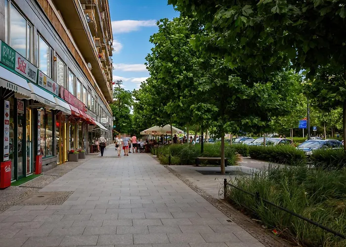 Lincoln Exclusive With Ac In By Renters Prestige وارسو