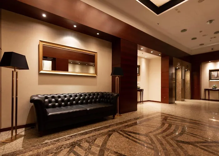 شقة Lincoln Exclusive With Ac In By Renters Prestige وارسو