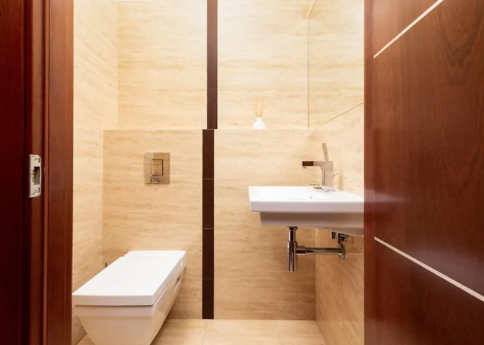 Apartman Lincoln Exclusive With Ac In By Renters Prestige Varsó