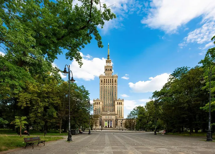 Lincoln Exclusive With Ac In By Renters Prestige Apartman Varsó