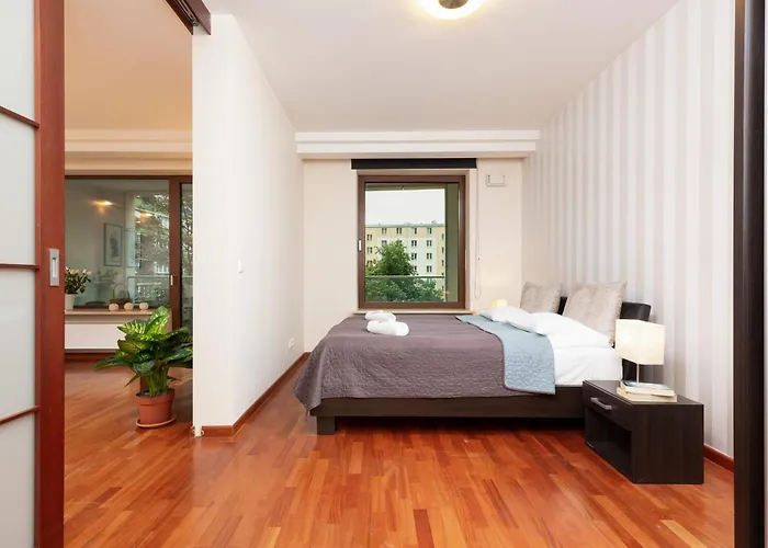 Lincoln Exclusive With Ac In By Renters Prestige